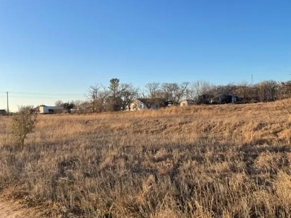8496 Lavender Rd, Springtown, TX 76082