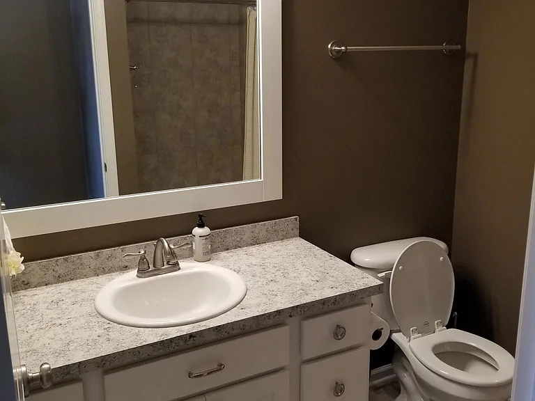 923 Blodgett St SE — Photo 24