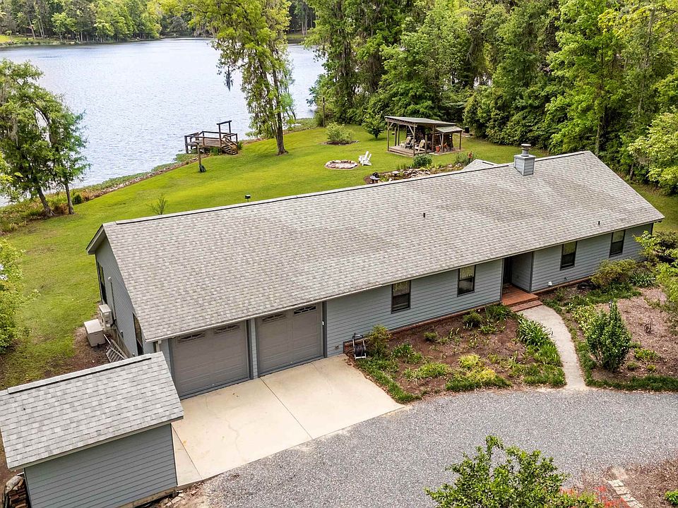 1st image of 170 Hickory Ln