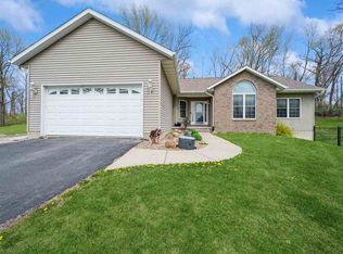 3370 64th St, Palo, IA 52324