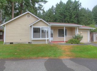 581 Malibu Dr SE, Lacey, WA 98503