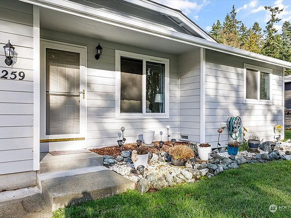 5th image of 1259 Russell Drive