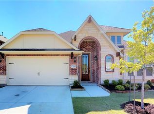 1201 Roadrunner Dr, Little Elm, TX 75068