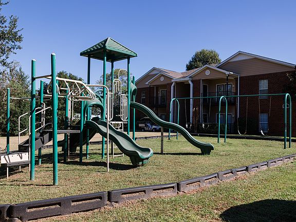 5th image of 21325 Annandale Dr #11-112