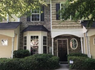6087 Camden Forrest Ct, Riverdale, GA