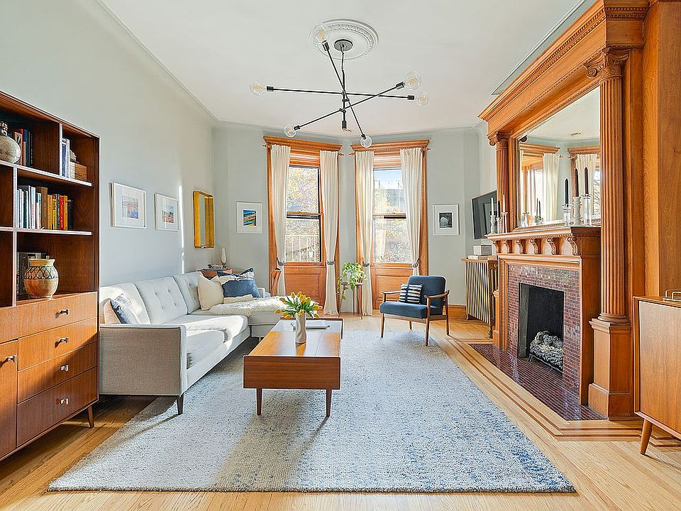 1st image of 205 Park Pl APT 13
