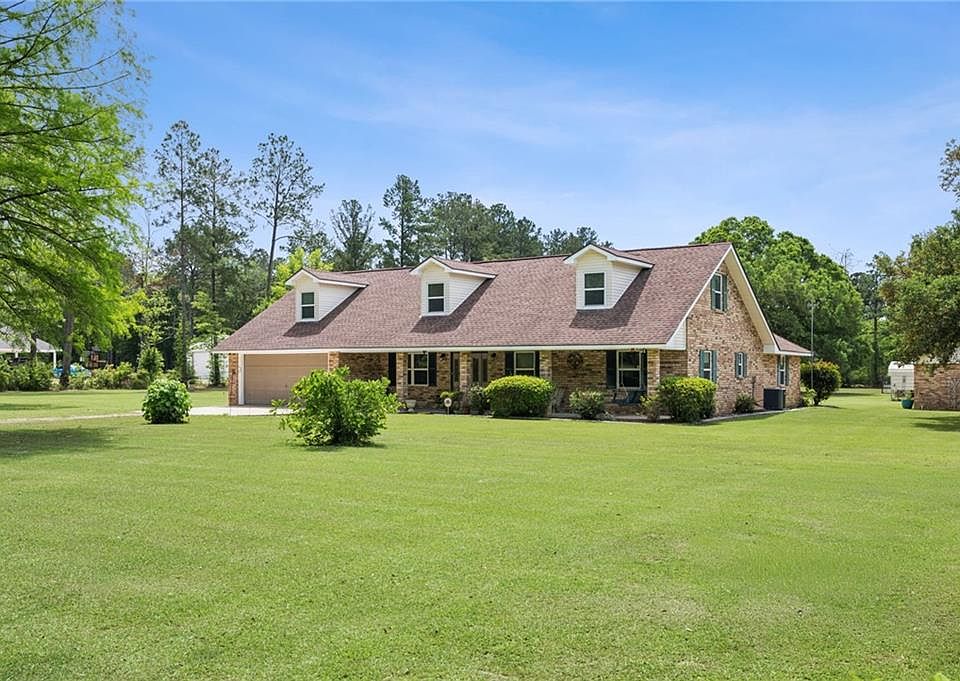 1st image of 22298 Longleaf Dr