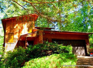 962 S U St, Cottage Grove, OR 97424