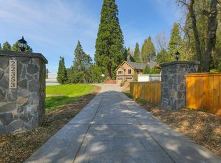 22353 S Grapevine Rd, West Linn, OR 97068