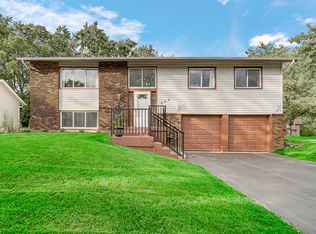 404 Assembly Dr, Bolingbrook, IL 60440