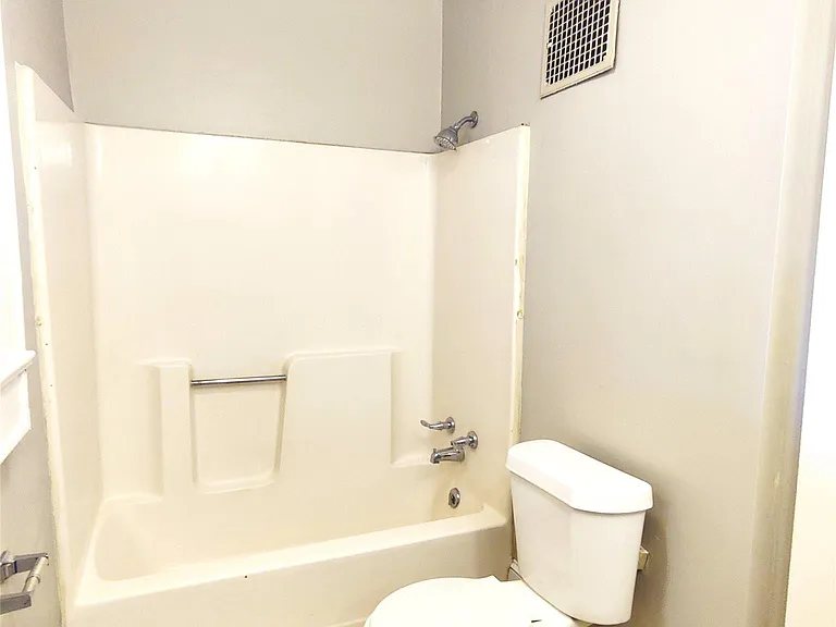 1225 Camp Greene St — Photo 14