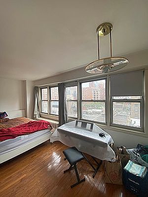 1st image of 150 E 37th St Floor 9