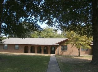 4908 Twin Oaks, Texarkana, TX 75503