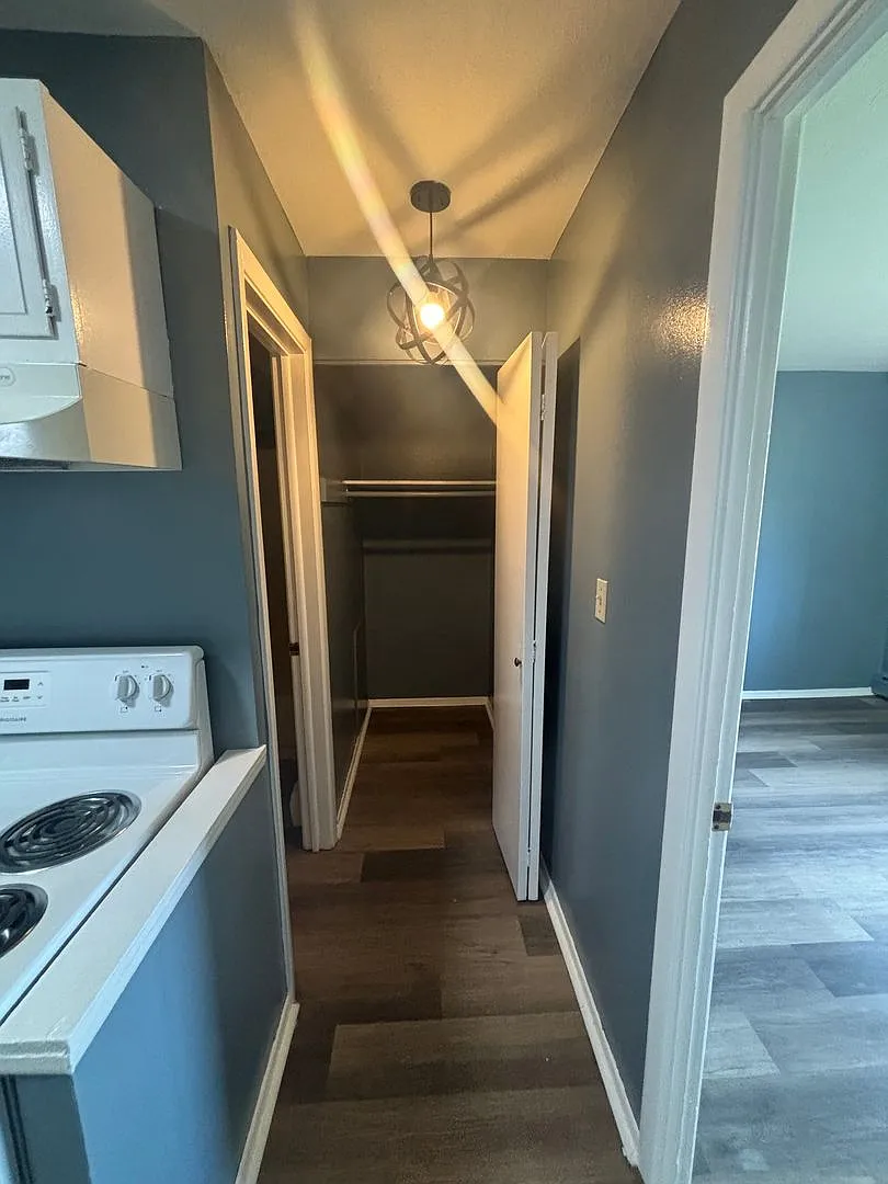 15412 Maple Park Drive — Photo 4