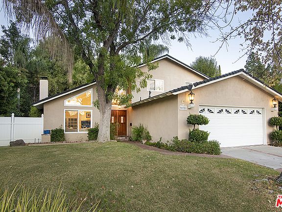 2nd image of 30721 Lakefront Dr