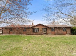 6662 Schiermeier Rd, Freeburg, IL 62243