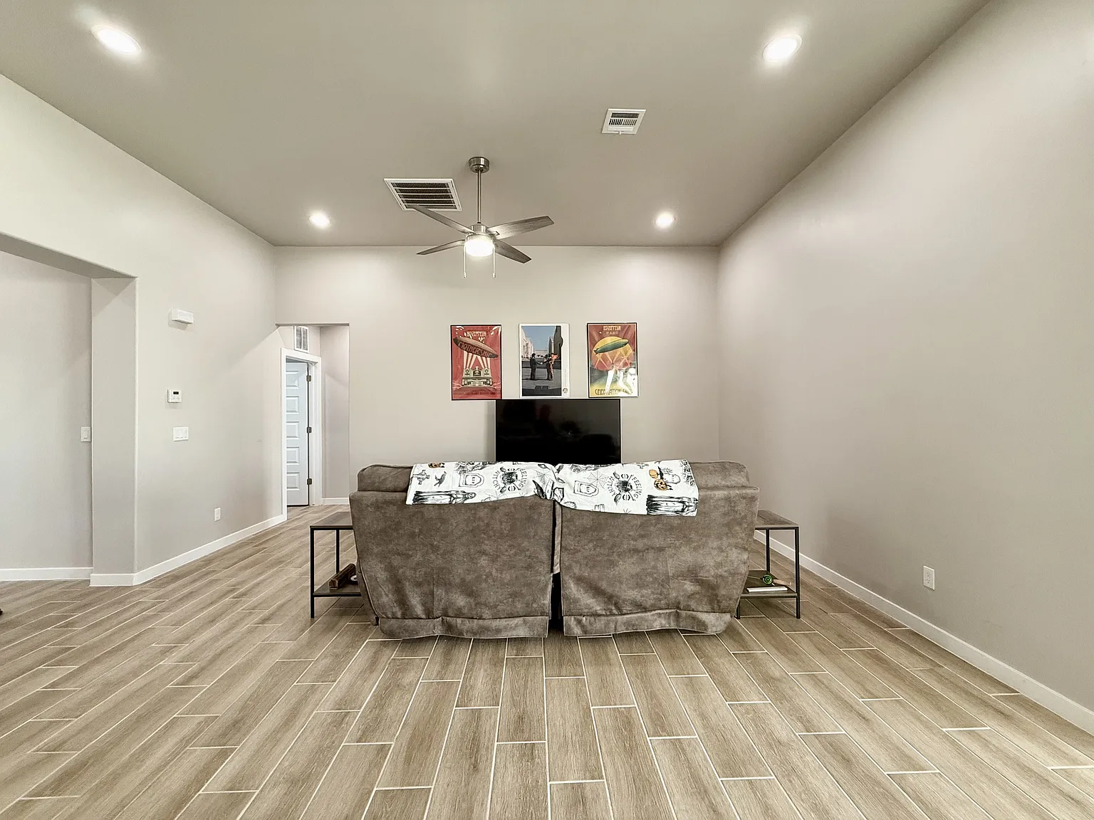 51069 Purple Mat Avenue - 1 — Photo 3