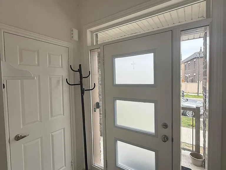 267 Great Falls Blvd — Photo 3