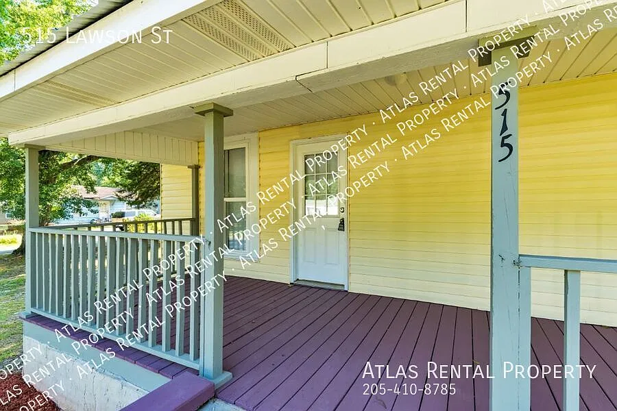 Charming 2-Bedroom Home with Modern Upgrades Priced to Move! — Photo 3