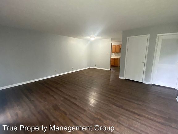 2nd image of 7926 E 34th Pl
