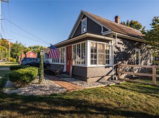 744 E Main St, McConnelsville, OH 43756