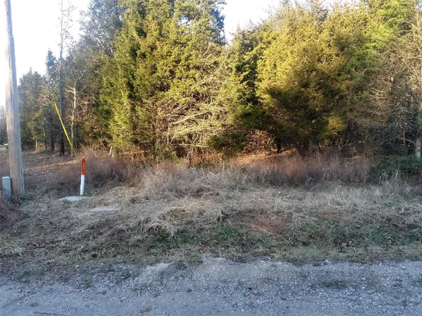 2283 W Squire Rd, Marthasville, MO 63357