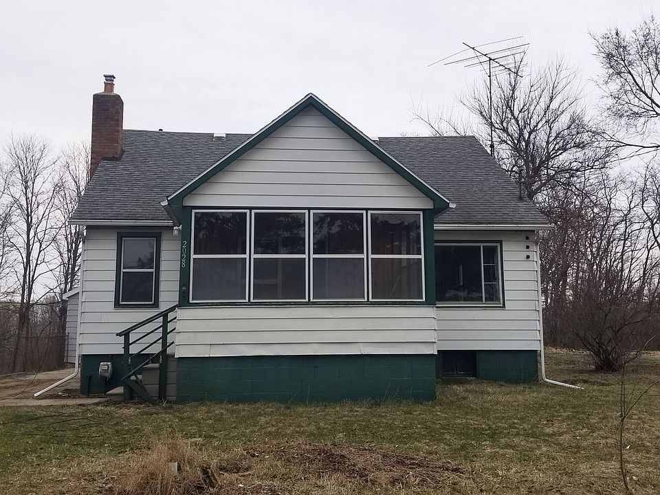 1st image of 2028 E South St