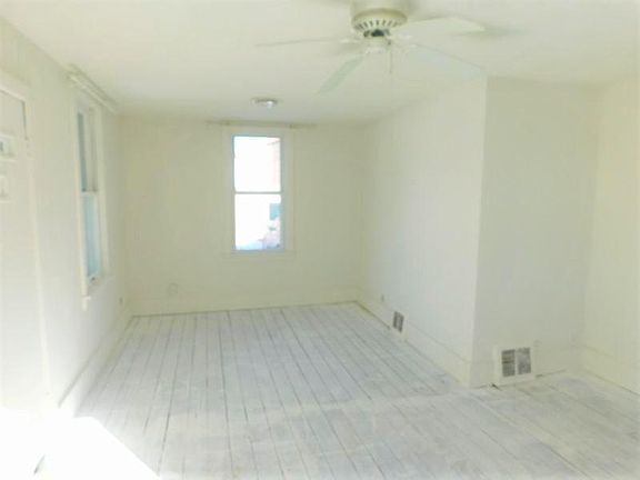 2nd image of 2111 N 13th St #2111A