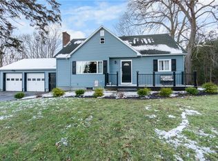 4878 Glenfield Dr, Syracuse, NY 13215