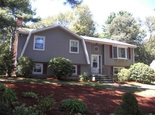 5 Presidential Dr, Wilmington, MA 01887