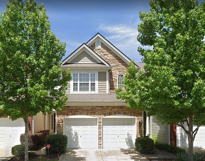 1st image of 439 Lazy Creek Ln