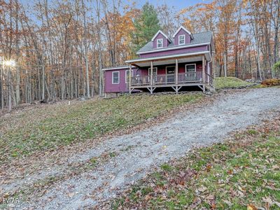 62 Oak Mountain Dr, Hawley, PA, 18428