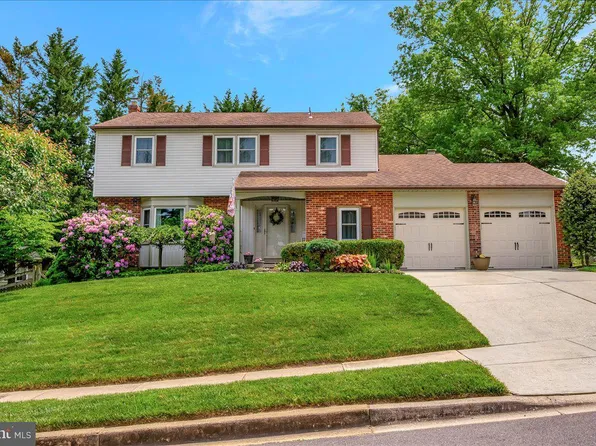 4 Clemson Ct, Newark, DE 19711