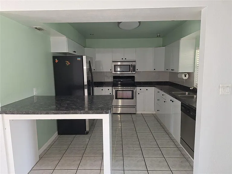 22191 New Rochelle Ave — Photo 5