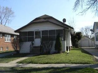 2019 Lloyd Ave, Waukegan, IL 60085