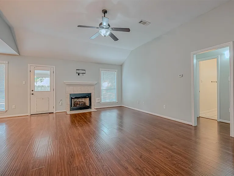 7135 Woodland Oaks — Photo 6