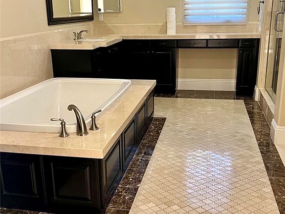 5th image of 18148 Avenida Orilla