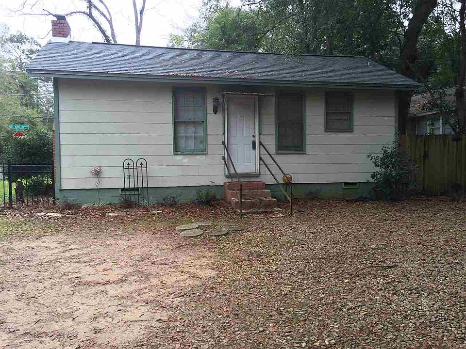 1st image of 403 W 9th Ave
