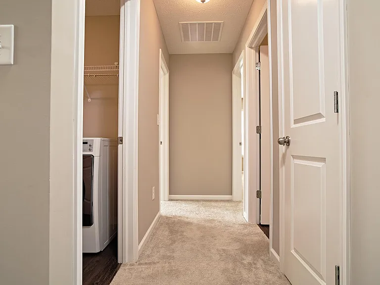 8709 Rowling Way — Photo 22
