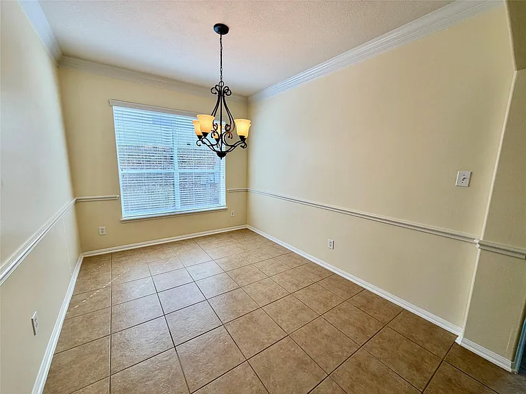 25206 Auburn Terrace Dr — Photo 8