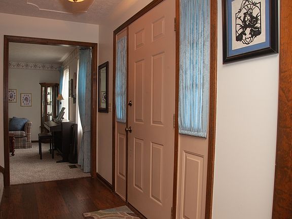 2nd image of 8116 E Heritage Dr