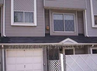21 Tony Ct, Staten Island, NY 10305