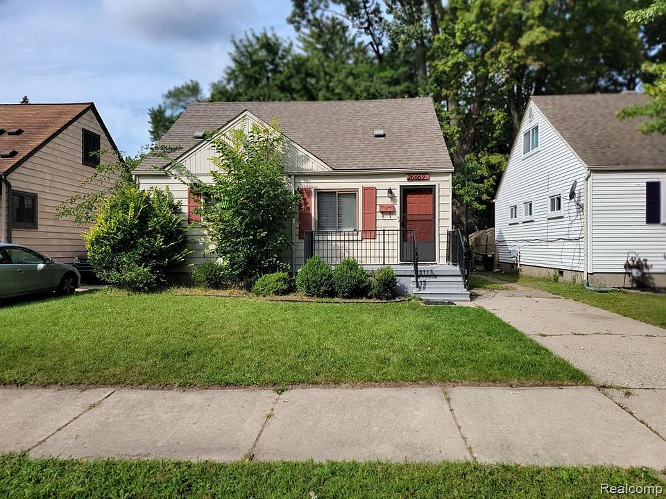 1st image of 26669 Couzens Ave
