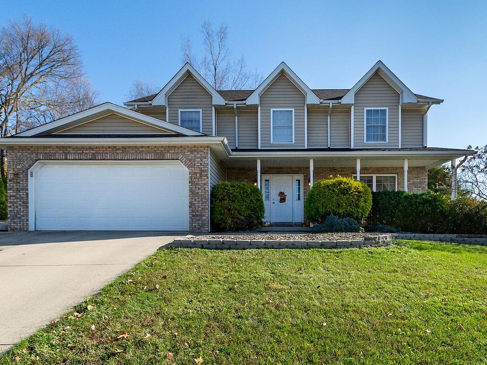 1st image of 2651 S Twin Oaks Valley