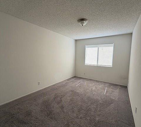 4th image of 1530 W 204th St APT 3