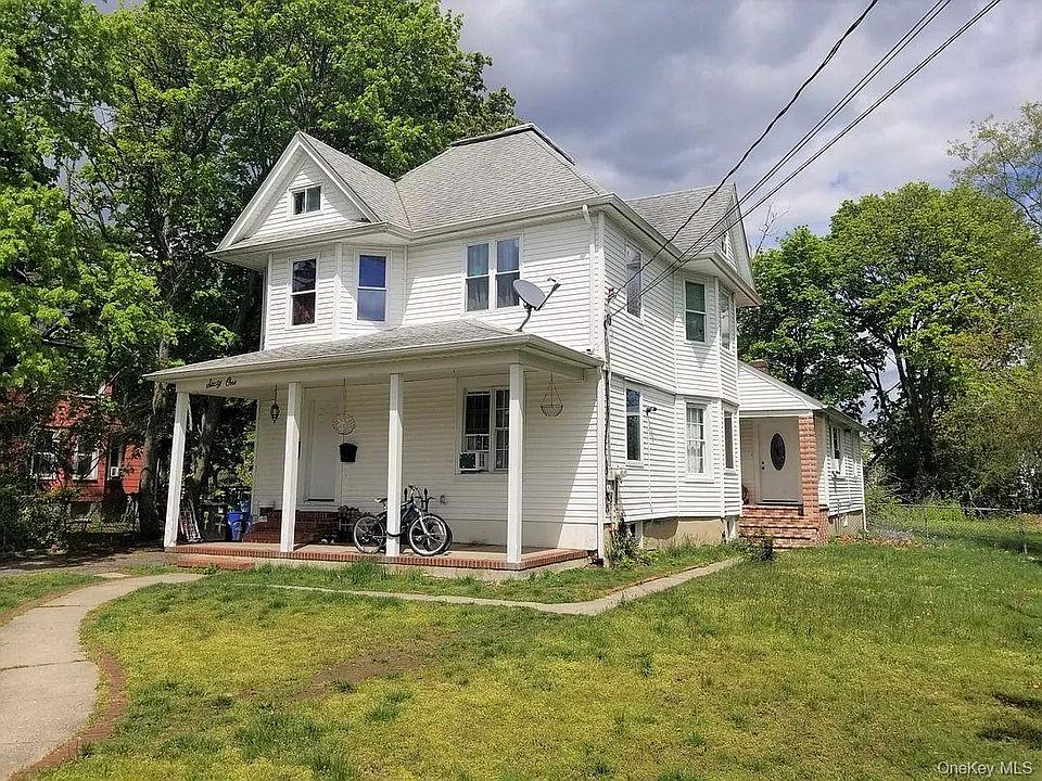 2nd image of 61 East Avenue