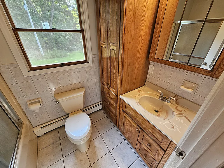 School House Ln — Photo 18
