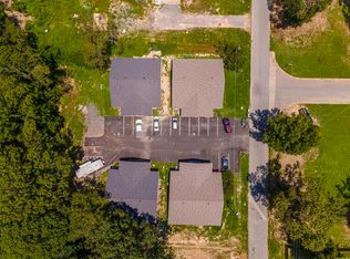 916-934 Dismukes St, Lonoke, AR 72086