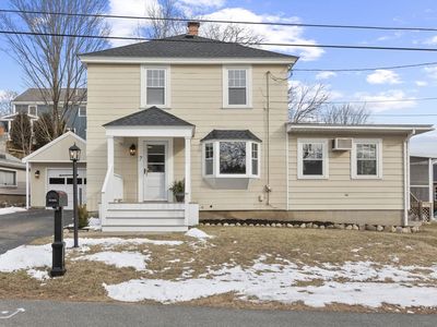 7 Hoyt Ave, Amesbury, MA, 01913