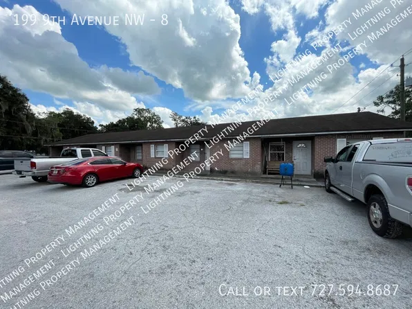 199 NW 9th Ave APT 8, Mulberry, FL 33860